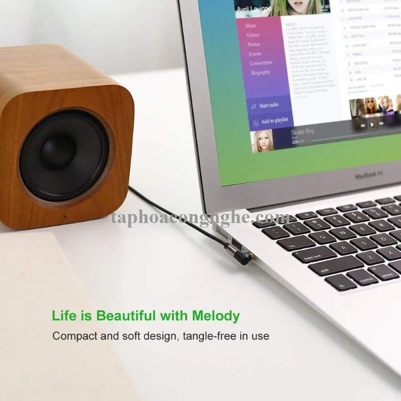 Ugreen 30560 3M màu Đen Cáp âm thanh 2 đầu 3.5mm dương 2 đầu vuông góc mạ vàng AV139 30030560